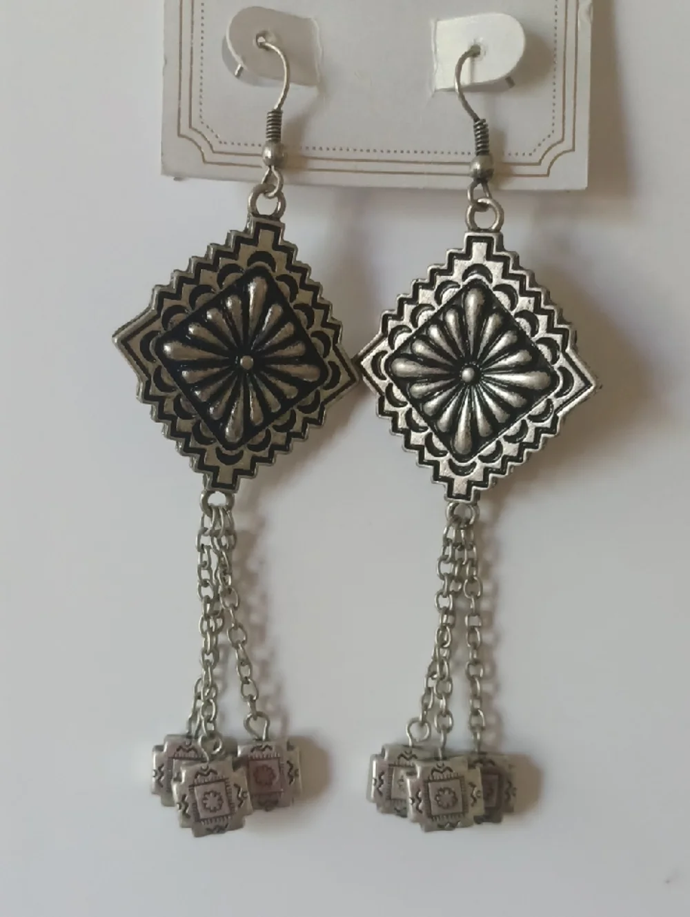 2 PCS.BOHO STYLE EARRINGS NEW - Picture 2 of 3
